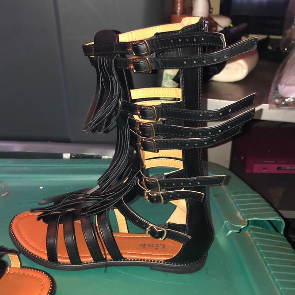 Link - Picture 4 of 8